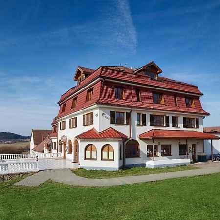 Hotel Stamberk Naceradec Экстерьер фото